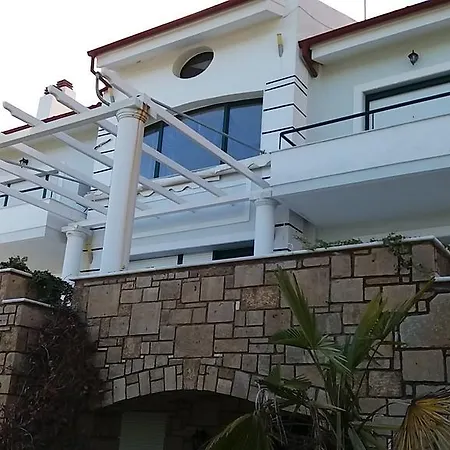Sea And Sky Villas Néa Péramos